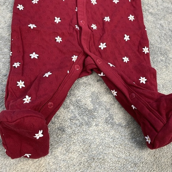 NWT Firsts by Petit Lem Newborn Baby Poinsettia Print Burgundy Pointelle Sleeper - Picture 5 of 9